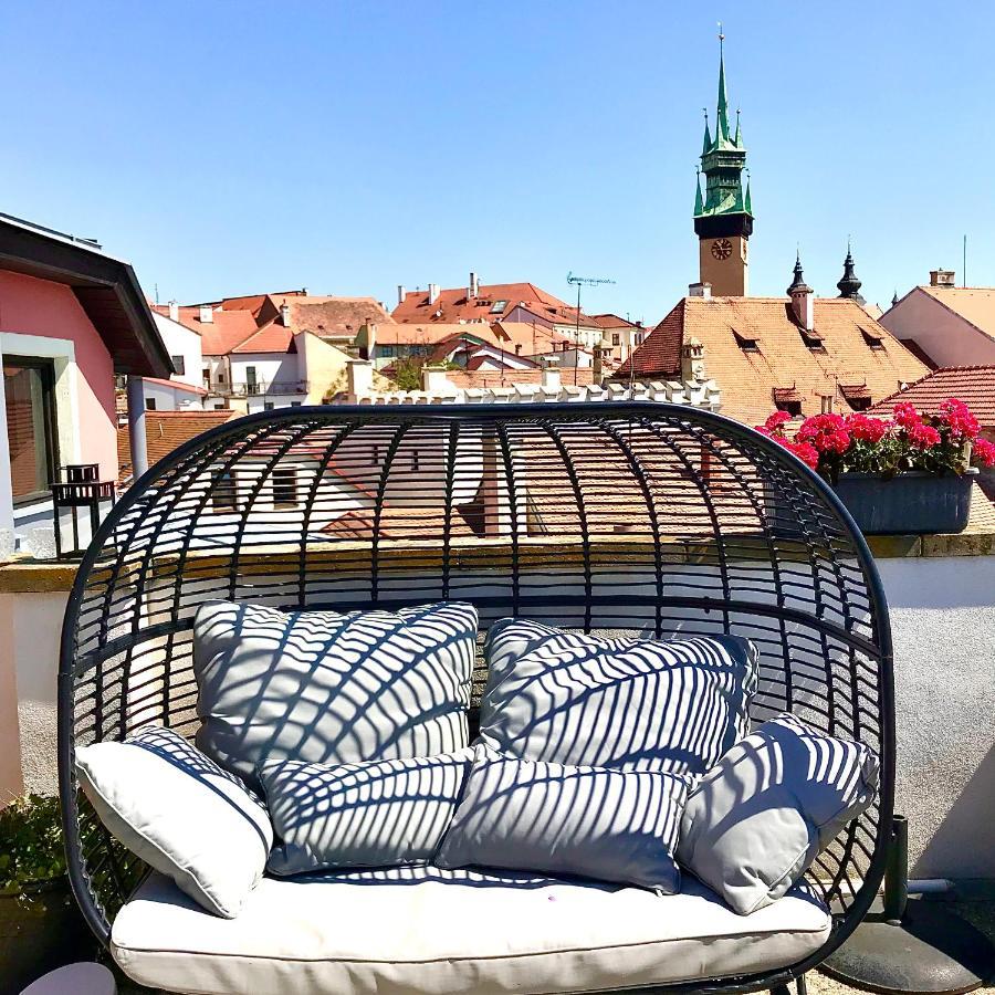 Boutique Apartments U Rolanda, Mikulasske Namesti Зноймо Екстериор снимка