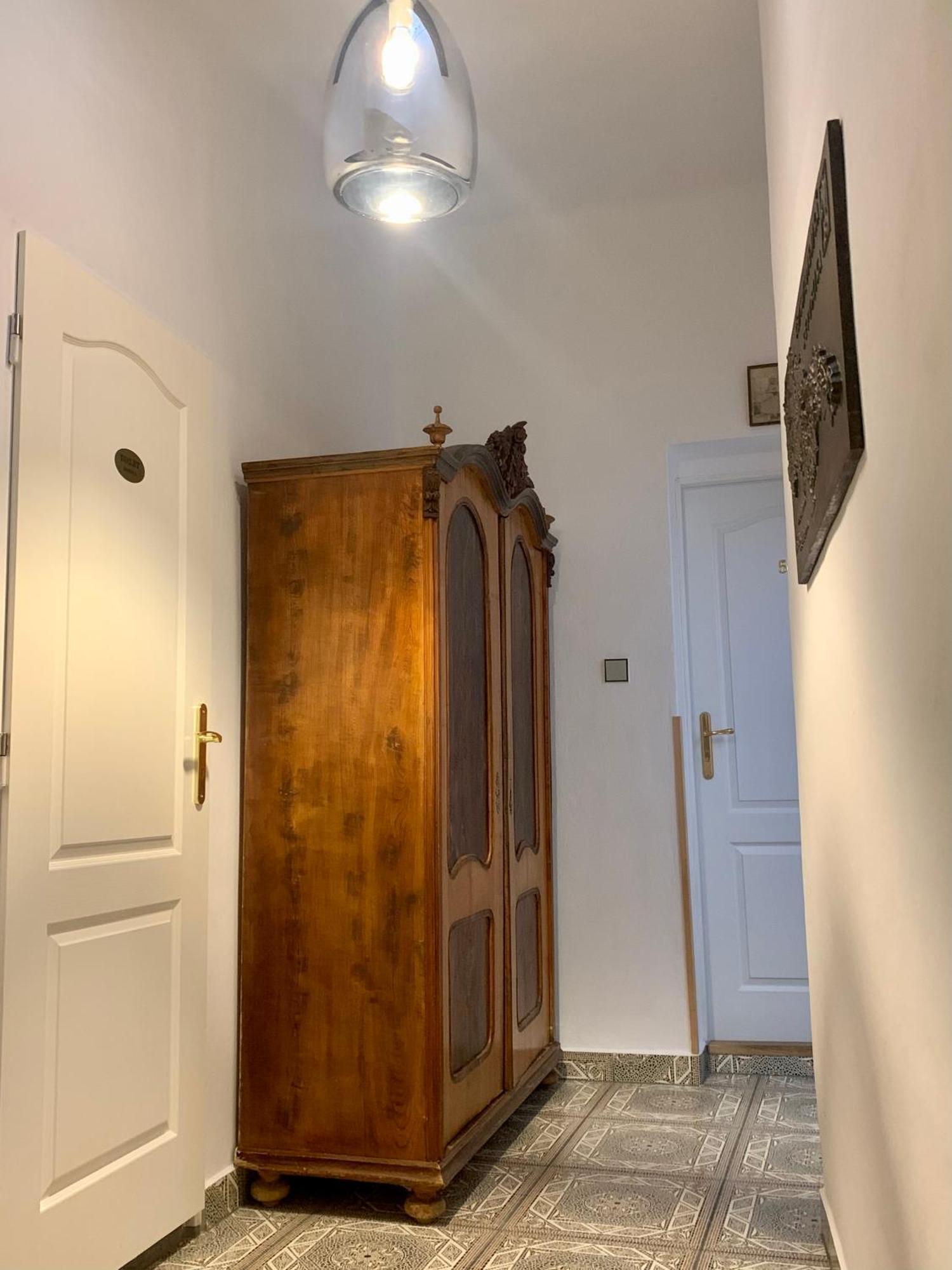 Boutique Apartments U Rolanda, Mikulasske Namesti Зноймо Екстериор снимка