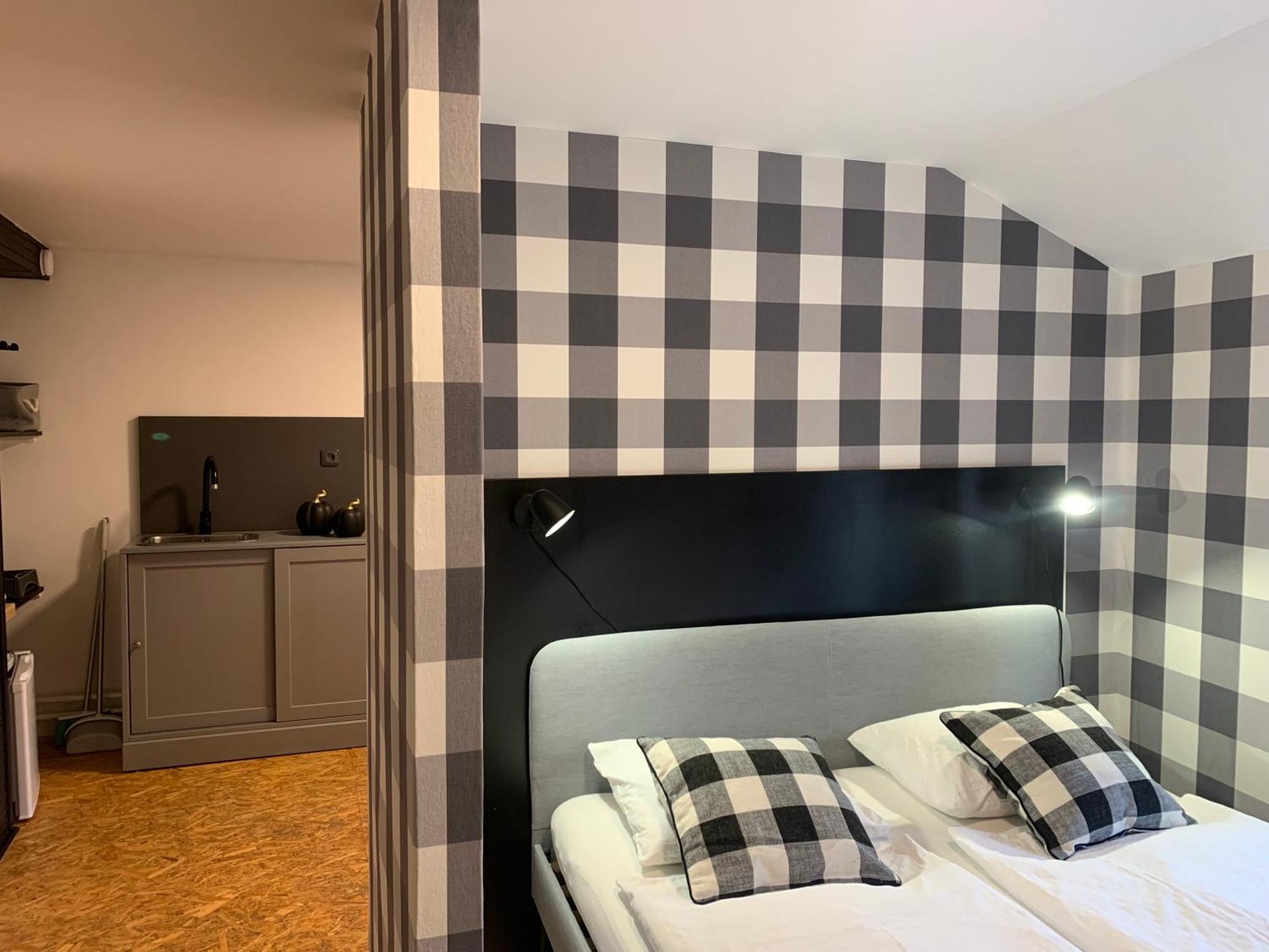 Boutique Apartments U Rolanda, Mikulasske Namesti Зноймо Екстериор снимка